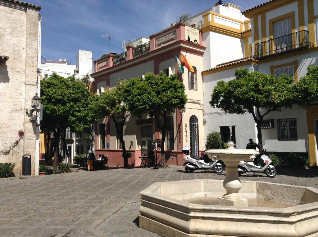 Hotel Palacio Alcazar Seville Exterior photo